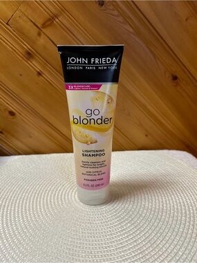 John Frieda Go Blonder Lightening Shampoo